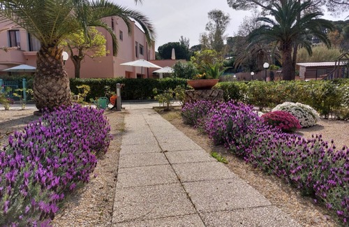 Lido di Capoliveri Apartment | Comfortable Residence Lido I Palmizi, Steps from the Beach