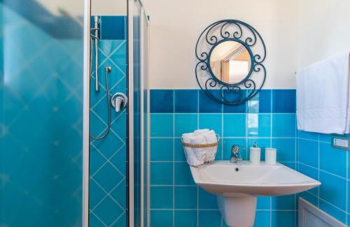 Lu Bagnu Apartment | Oceanfront Residence L'Olivastro: Rated 9/10 with Breakfast