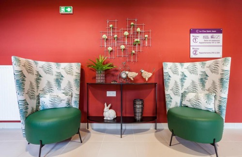 Gan Apartment | Discover Residence La Bearnaise: Pet & Child Friendly Getaway