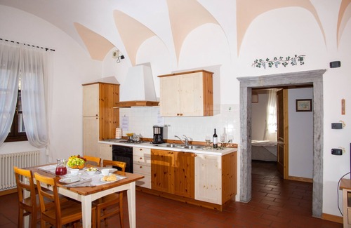 Riva del Garda House | Pet-Friendly Residence La Colombera with Oceanfront Views