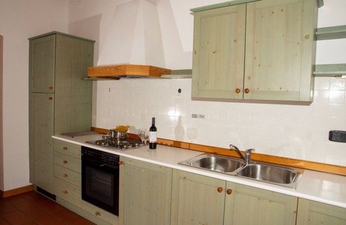 Riva del Garda House | Pet-Friendly Residence La Colombera with Oceanfront Views