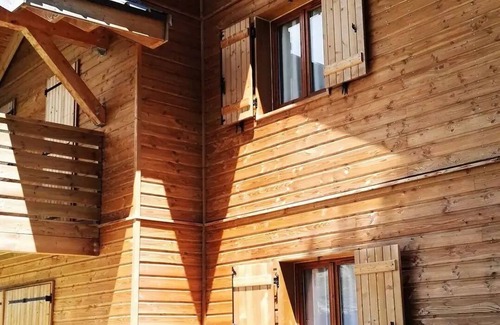 La Joue du Loup Ski Chalet | Relaxing Retreat at Residence La Crête Du Berger Chalets