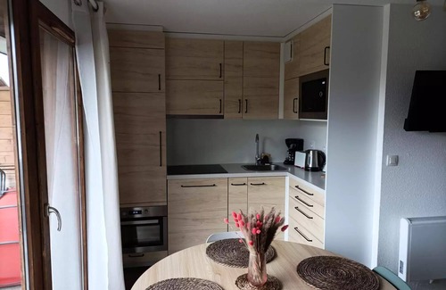 La Joue du Loup Apartment | Cozy Residence La Crête Du Berger with Pool & Spa Amenities