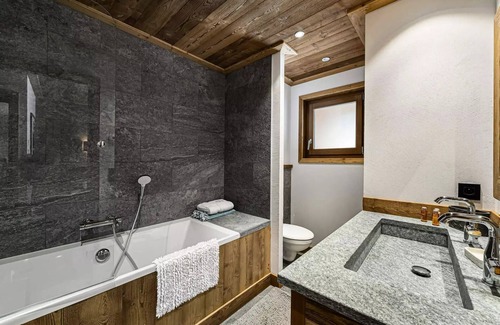 Le Praz Apartment | Relax at Residence La Ferme Des Lanches - Great for Families