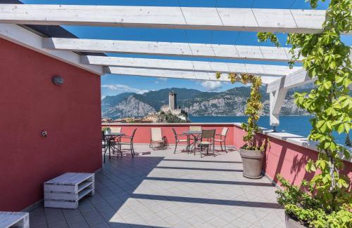 Malcesine Apartment | Discover Residence La Pergola: Family & Pet-Friendly Retreat