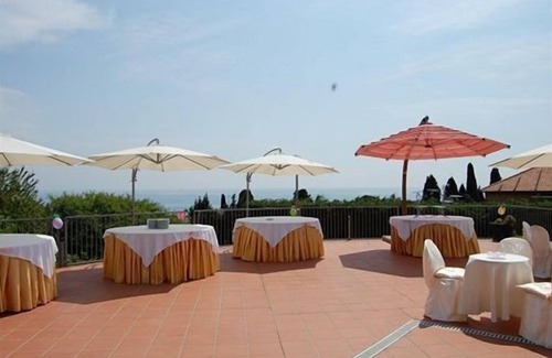 Varazze House | Relax at Residence La Vignetta with Oceanfront Amenities