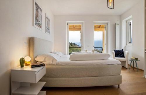 Aer Apartment | Relax at Residence La Villa Fewo Cristallo: 4-Star Retreat
