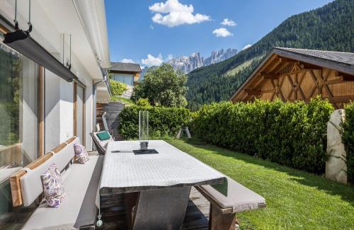 Nova Levante Apartment | Residence Latemarblick: Family-Friendly Stay with Pool & Hot Tub