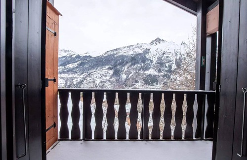 Villarodin-Bourget Apartment | Residence Les Epervieres - Family-Friendly Retreat Awaits