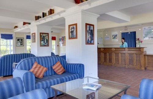 Marciac Apartment | Relax at Residence Le Hameau du Lac - Perfect for Families
