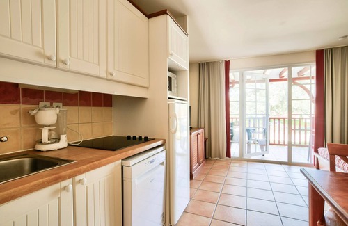 Uhart-Cize Apartment | Residence Le Parc d'Arradoy - maeva Home - 3-room apartment for 6 people - Selection