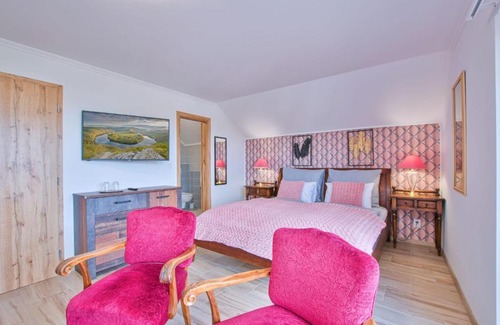 Marianske Lazne Hotel | Relax at Residence Leo: Private Pool & Oceanfront Views