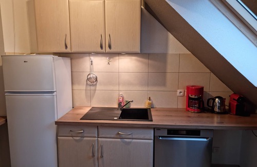 Colmar Centre Ville Apartment | Residence Les Jardins d'Emeraude: Family-Friendly Retreat
