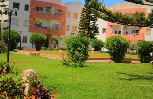 Pont Blondin Apartment | Explore Residence Les Jardins de l'Atlantique Oasis