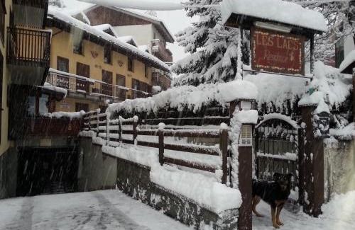 Bardonecchia Apartment | Pet-Friendly Residence Les Lacs with Top Amenities & Ratings