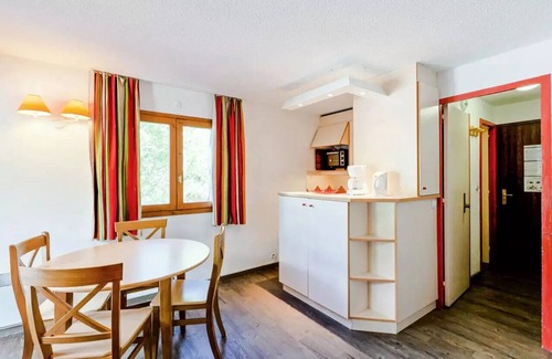 Meribel Centre Apartment | Comfort Studio at Residence Les Ravines - Family Friendly Getaway