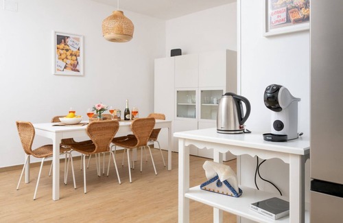 Meta Apartment | Residence Madonna - apt a stone's throw from the sea with patio and free parking.