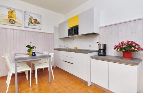 Cassone Apartment | Discover Residence Mariù: Oceanfront Poolside Retreat