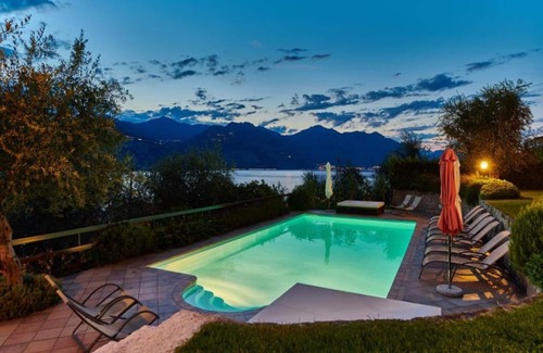 Cassone Apartment | Discover Residence Mariù: Oceanfront Poolside Retreat