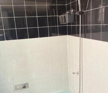 Vancia - Crepieux Apartment | Bright 2-Room Apartment: Guest Rated 10/10 Experience