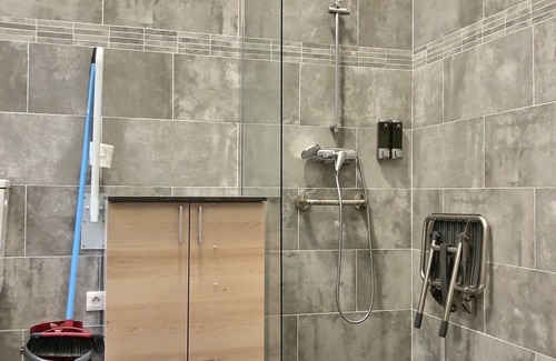 Valenciennes Apartment | Cozy Residence Mila - Prime Location with Spa & Breakfast