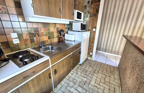 Aix-les-Bains Apartment | Cozy Résidence Montcalm B: Ideal for Families and Pets