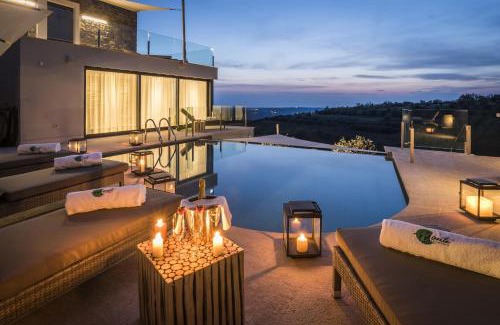 Buje Villa | Discover Residence Monte: Pool, Spa & Ocean Views Await