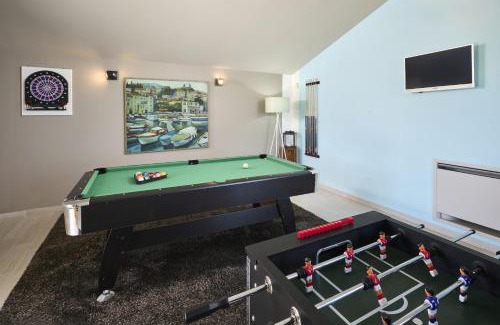 Buje Villa | Discover Residence Monte: Pool, Spa & Ocean Views Await