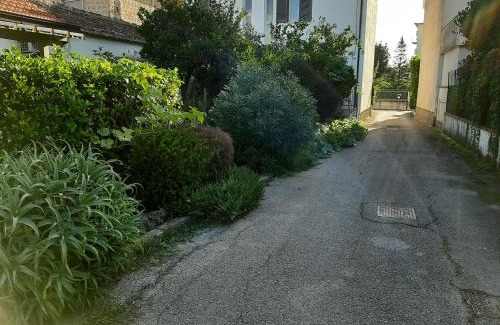 Minturno Apartment | Discover Casa Monti: Family-Friendly Retreat with Top Ratings