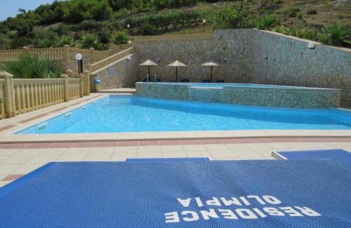 Peschici Apartment | Exceptional Stay at Residence Olimpia - Pet Friendly & Pool
