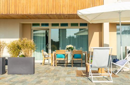 Predore House | Discover Residence Perlago: 4-Star Oceanfront Retreat