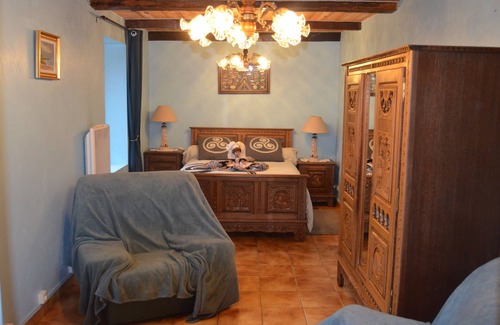 Cast Other | Inviting Residence Picabreiz: Family-Friendly and Accessible