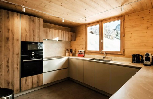 La Clusaz Ski Chalet | Spacious Chalets at Residence Pistes Du Soleil for 8 Guests