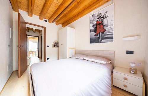 Vittorio Veneto Apartment | Family-Friendly Residence Porta Della Muda with Kitchen Access