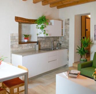 Vittorio Veneto Apartment | Family-Friendly Residence Porta Della Muda with Kitchen Access