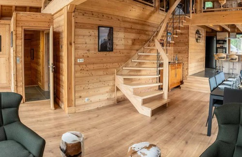 Les Orres Ski Chalet | Cozy Residence Pramouton - Ideal Chalets for Family Getaways