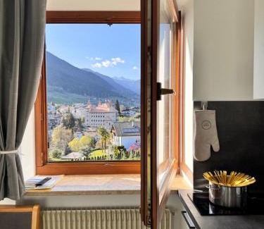 Tesimo Apartment | Discover Residence Rebgut: Guest Rated 8.7/10