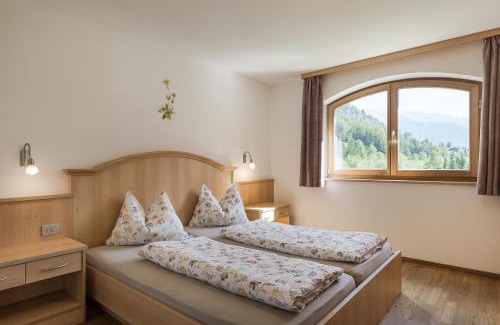 Brennero Apartment | Top-Rated Residence Reisenschuh with Oceanfront Spa Access