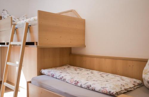 Brennero Apartment | Top-Rated Residence Reisenschuh with Oceanfront Spa Access