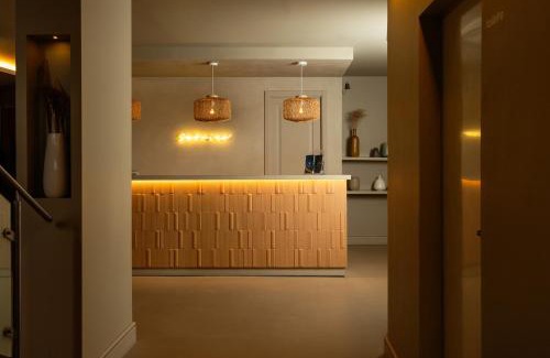 Ceriale Apartment | Oceanfront Residence Sabrina: Pet-Friendly with Beach Access