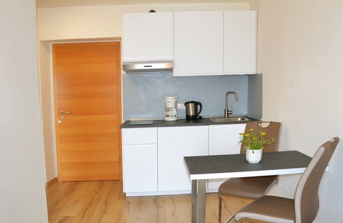 Lana Apartment | Residence Sonnegg with a panoramic view of the Adige Valley in Völlan near Lana