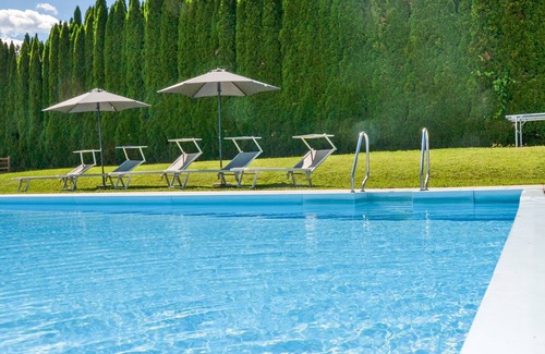 Lana Apartment | Residence Sonnegg with a panoramic view of the Adige Valley in Völlan near Lana