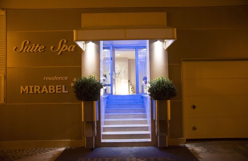 Grado House | Top-Rated Residence Spa Mirabel with Oceanfront Amenities