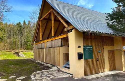 Slavonice Cabin | Pet-Friendly Residence Stálkov: Guest Rated 9.6/10