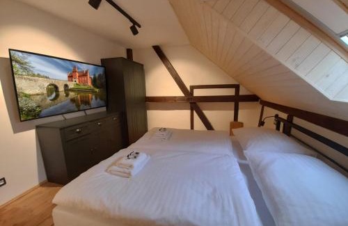 Slavonice Cabin | Pet-Friendly Residence Stálkov: Guest Rated 9.6/10