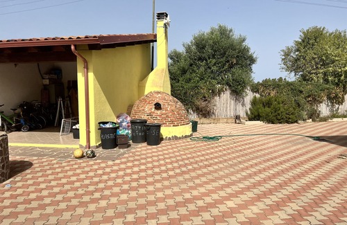 Masainas House | Residence Sulcis 5: Mountain View & Shared Terrace Retreat