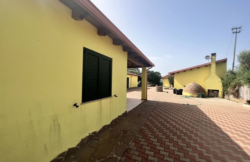 Masainas House | Residence Sulcis 5: Mountain View & Shared Terrace Retreat