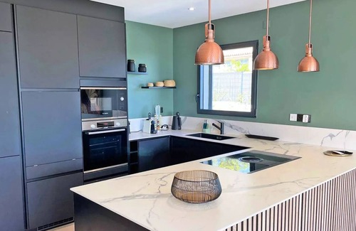 La Nartelle Apartment | Residence Terraces De La Mer - Apartment T4 - 6 people - Sea view - Air conditioning - Wifi - Facing the beach - Sainte Maxime