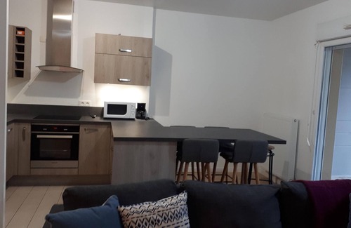 Champs-sur-Marne Condo | Residence the castle