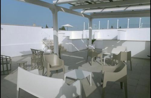 Santa Maria al Bagno House | Oceanfront Residence Valentina Int 5 with Pool & Views